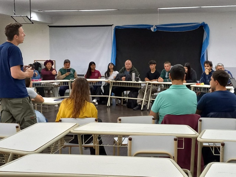 Advierten por el recorte en la Educacin Tcnica y Profesional